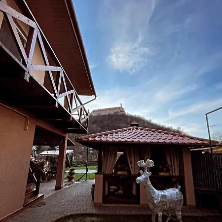 кімнати біля замку Maison d'hôtes 3*