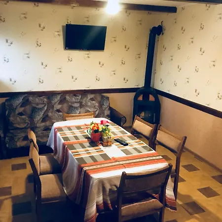 Maison d'hôtes кімнати біля замку 3*