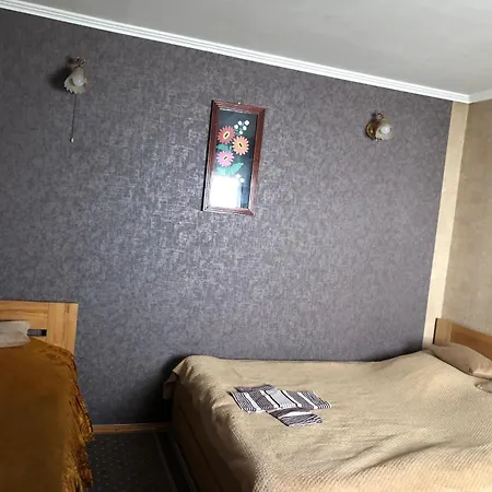 Guest house кімнати біля замку